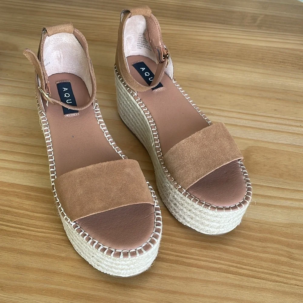 NEW IN BOX! Aqua Ria‎ Suede Espadrille Platform Wedge Sandals in Chestnut